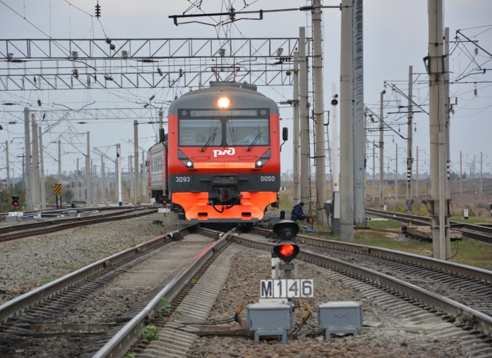 В Волгоградской области пригородные поезда будут курсировать по расписанию выходного дня